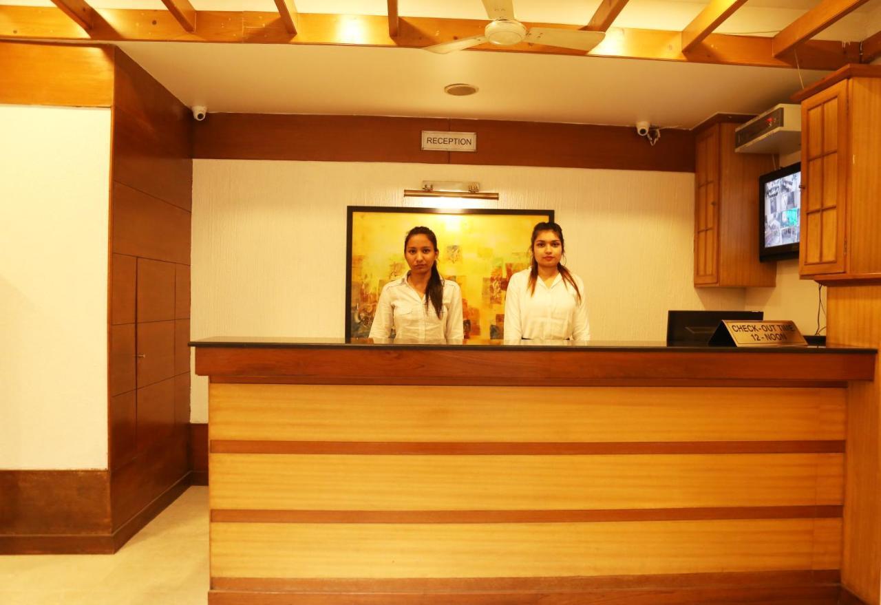 Hotel H26 Chandīgarh エクステリア 写真